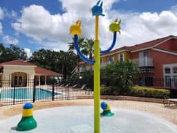 LAKE BERKLEY (975PT)  - 4BR 3.5BA Townhome