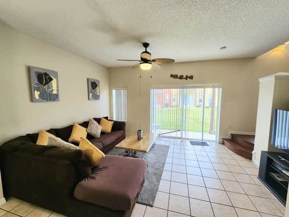 EMERALD ISLAND (8409BL) - 3BR 2.5BA Townhome, Gated Resort