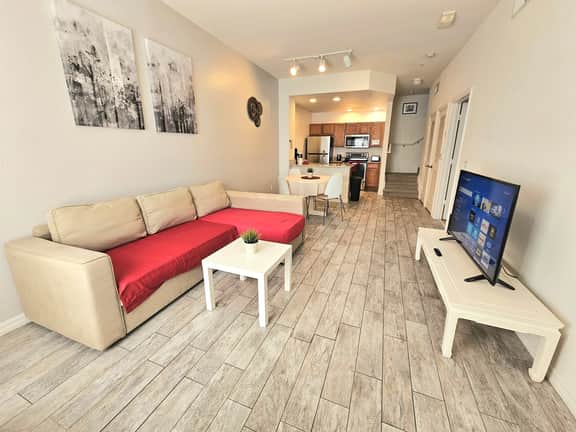 VENETIAN BAY - Modern 3BR 2BA Condo, gated Resort